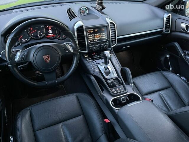 Порше Каен, объемом двигателя 0 л и пробегом 181 тыс. км за 19800 $, фото 17 на Automoto.ua