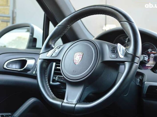 Порше Каен 2012 в Одессе на Automoto.ua Порше Каен, объемом двигателя 0 л и пробегом 122 тыс. км за 23500 $, фото 27 на Automoto.ua