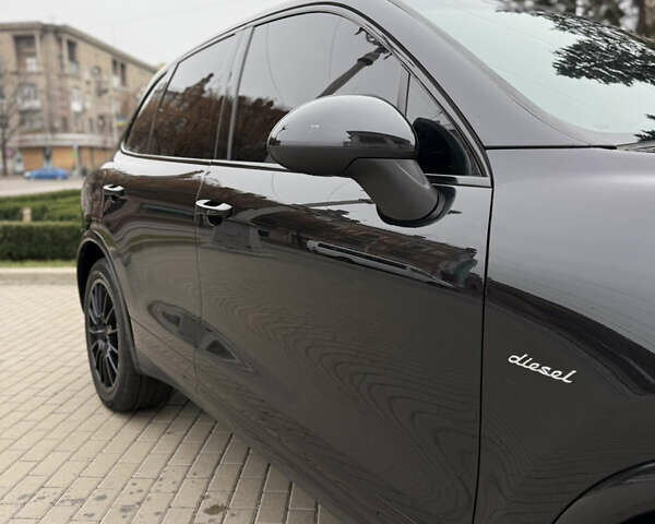 Порше Cayenne, об'ємом двигуна 3 л та пробігом 333 тис. км за 21500 $, фото 22 на Automoto.ua