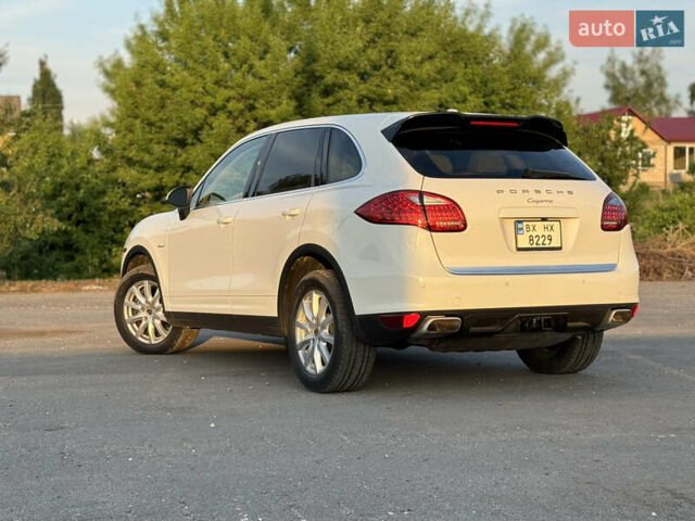 Порше Каен, объемом двигателя 3 л и пробегом 194 тыс. км за 23999 $, фото 4 на Automoto.ua