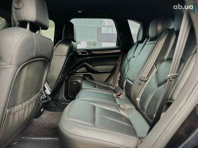 Порше Cayenne, об'ємом двигуна 4.1 л та пробігом 273 тис. км за 23999 $, фото 29 на Automoto.ua