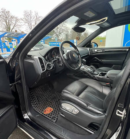 Порше Каен, объемом двигателя 3.6 л и пробегом 260 тыс. км за 19800 $, фото 11 на Automoto.ua
