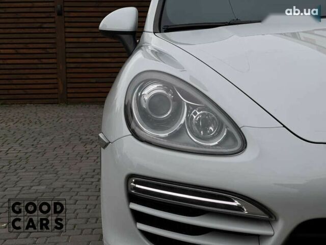 Порше Каен, объемом двигателя 3 л и пробегом 163 тыс. км за 19500 $, фото 9 на Automoto.ua