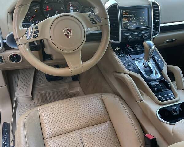 Порше Cayenne, об'ємом двигуна 3 л та пробігом 213 тис. км за 24900 $, фото 7 на Automoto.ua