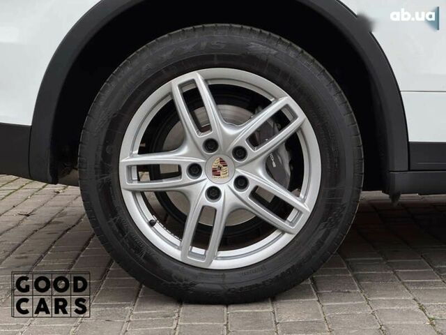 Порше Каен, объемом двигателя 3 л и пробегом 163 тыс. км за 19500 $, фото 14 на Automoto.ua
