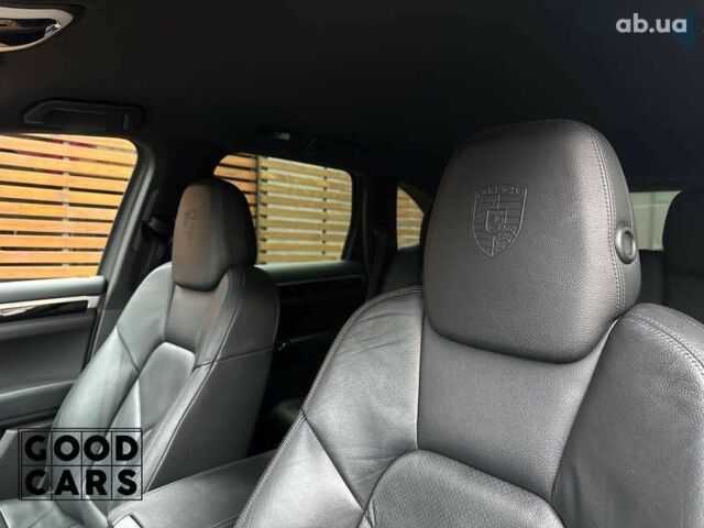 Порше Каен, объемом двигателя 3 л и пробегом 163 тыс. км за 19500 $, фото 25 на Automoto.ua