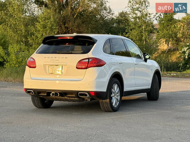 Порше Каен, объемом двигателя 3 л и пробегом 194 тыс. км за 23999 $, фото 10 на Automoto.ua