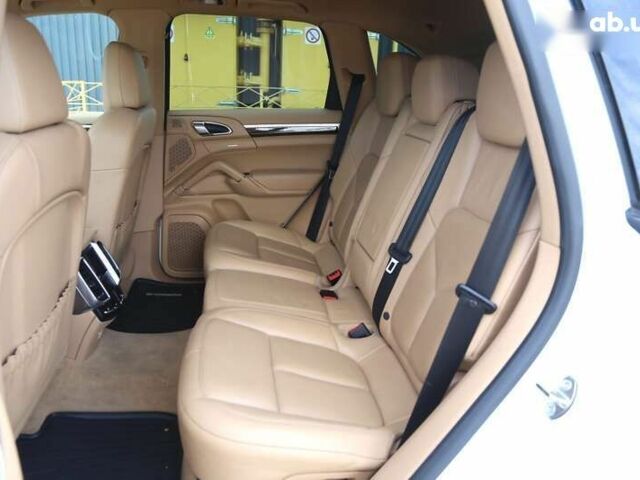 Порше Каен, объемом двигателя 3 л и пробегом 150 тыс. км за 26500 $, фото 7 на Automoto.ua