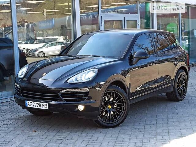 Порше Cayenne, об'ємом двигуна 3 л та пробігом 201 тис. км за 31700 $, фото 2 на Automoto.ua