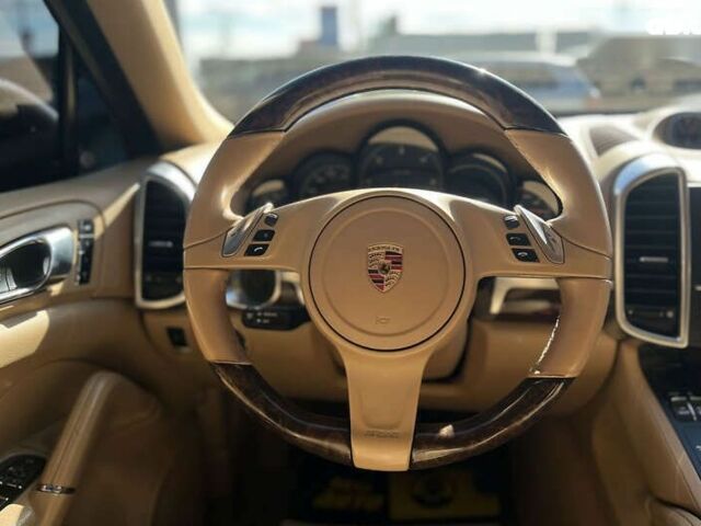 Порше Каен, объемом двигателя 3 л и пробегом 198 тыс. км за 21800 $, фото 10 на Automoto.ua