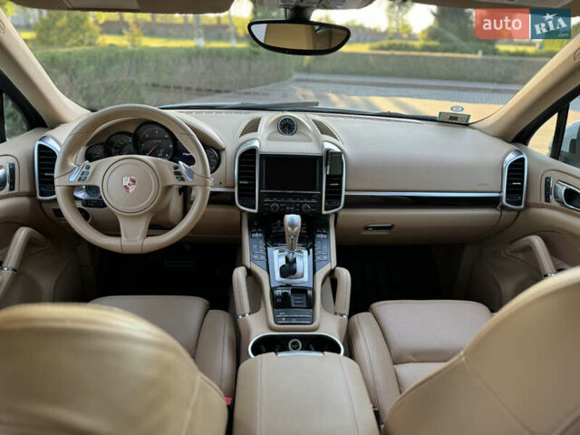 Порше Каен, объемом двигателя 3 л и пробегом 194 тыс. км за 23999 $, фото 26 на Automoto.ua