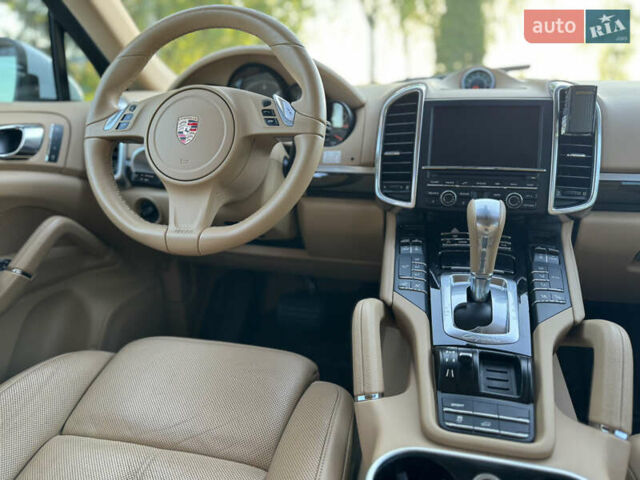 Порше Каен, объемом двигателя 3 л и пробегом 194 тыс. км за 23999 $, фото 28 на Automoto.ua