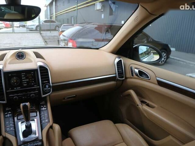 Порше Каен, объемом двигателя 3 л и пробегом 150 тыс. км за 26500 $, фото 13 на Automoto.ua
