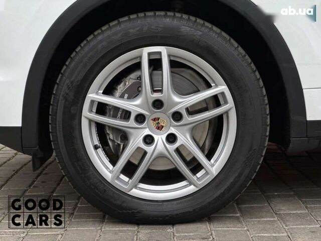 Порше Каен, объемом двигателя 3 л и пробегом 163 тыс. км за 19500 $, фото 12 на Automoto.ua