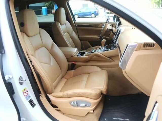 Порше Каен, объемом двигателя 3 л и пробегом 150 тыс. км за 26500 $, фото 9 на Automoto.ua