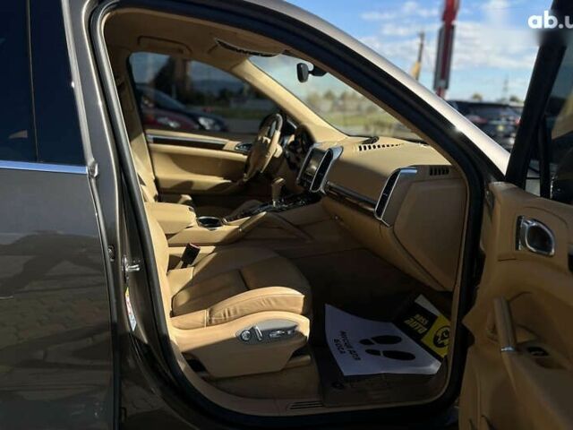 Порше Каен, объемом двигателя 3 л и пробегом 198 тыс. км за 21800 $, фото 13 на Automoto.ua