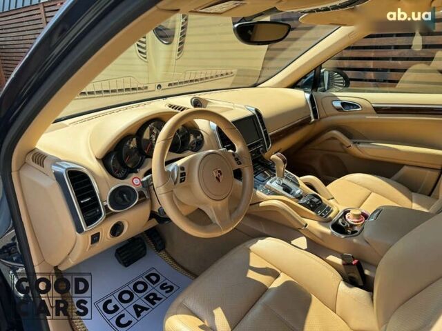 Порше Каен, объемом двигателя 3 л и пробегом 142 тыс. км за 22500 $, фото 16 на Automoto.ua