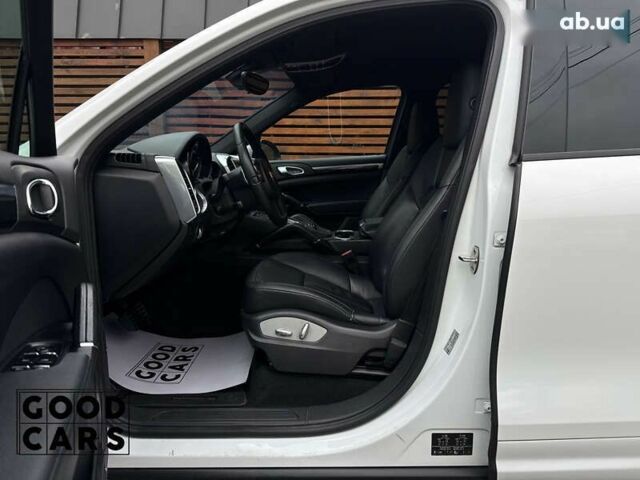 Порше Каен, объемом двигателя 3 л и пробегом 163 тыс. км за 19500 $, фото 23 на Automoto.ua