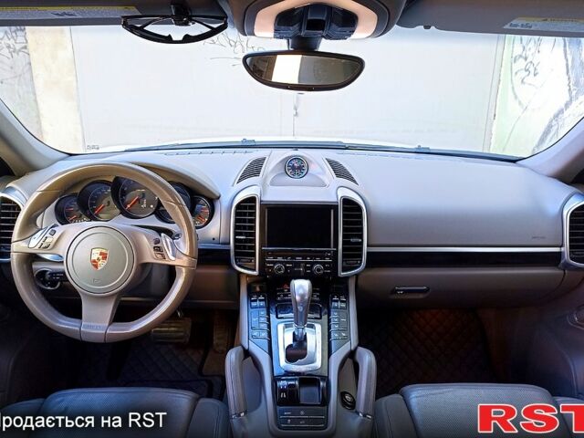 Порше Каен, объемом двигателя 3.6 л и пробегом 187 тыс. км за 18300 $, фото 4 на Automoto.ua