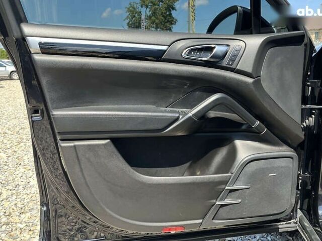 Порше Cayenne, об'ємом двигуна 0 л та пробігом 142 тис. км за 33000 $, фото 11 на Automoto.ua