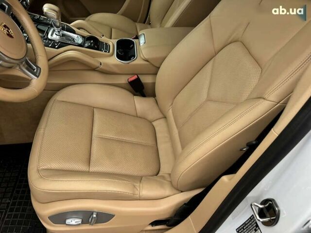 Порше Каен, объемом двигателя 3 л и пробегом 187 тыс. км за 23500 $, фото 23 на Automoto.ua