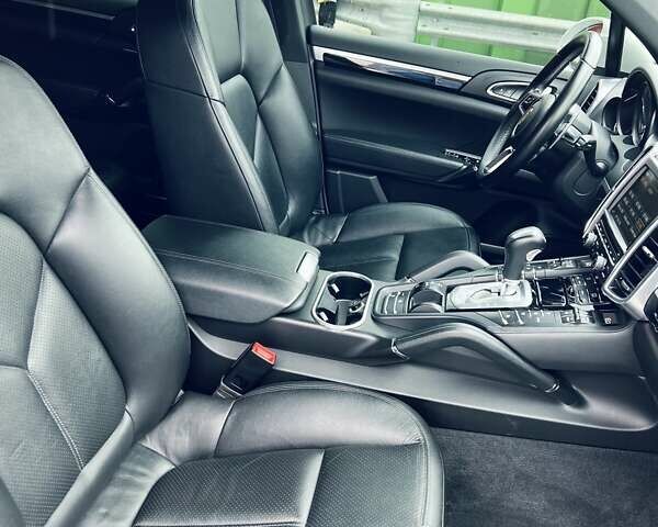 Порше Каен, объемом двигателя 3.6 л и пробегом 147 тыс. км за 25500 $, фото 13 на Automoto.ua