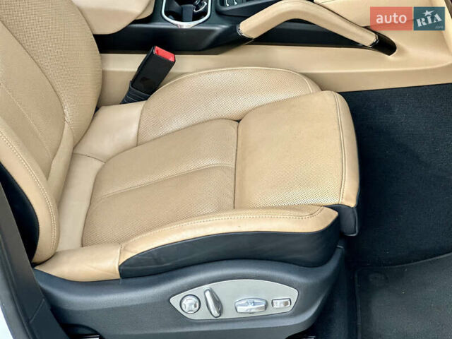 Порше Каен, объемом двигателя 3.6 л и пробегом 122 тыс. км за 26500 $, фото 41 на Automoto.ua