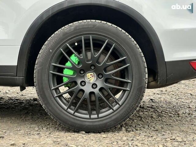 Порше Каен, объемом двигателя 3 л и пробегом 187 тыс. км за 23500 $, фото 15 на Automoto.ua