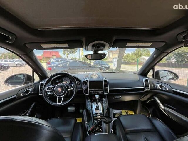 Порше Cayenne, об'ємом двигуна 0 л та пробігом 142 тис. км за 33000 $, фото 24 на Automoto.ua