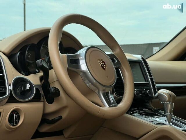 Порше Каен, объемом двигателя 3 л и пробегом 187 тыс. км за 23500 $, фото 19 на Automoto.ua