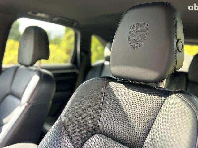 Порше Каен, объемом двигателя 3 л и пробегом 194 тыс. км за 25900 $, фото 8 на Automoto.ua