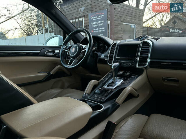 Порше Каен, объемом двигателя 3 л и пробегом 344 тыс. км за 26499 $, фото 27 на Automoto.ua