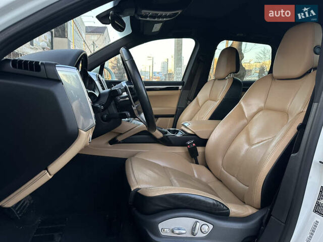 Порше Каен, объемом двигателя 3 л и пробегом 344 тыс. км за 26499 $, фото 23 на Automoto.ua