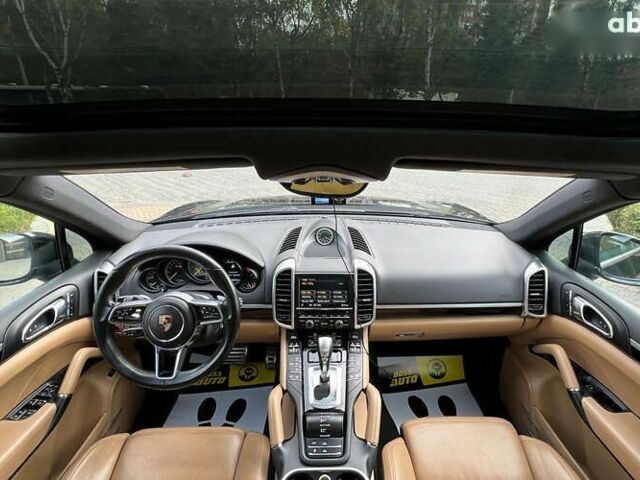 Порше Cayenne, об'ємом двигуна 0 л та пробігом 142 тис. км за 33900 $, фото 11 на Automoto.ua