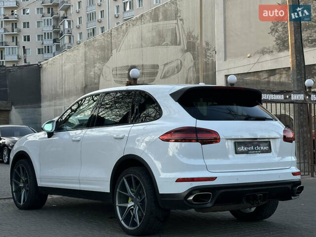 Порше Каен, объемом двигателя 3 л и пробегом 344 тыс. км за 26499 $, фото 10 на Automoto.ua