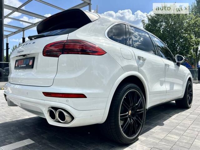 Порше Cayenne, об'ємом двигуна 3 л та пробігом 128 тис. км за 39900 $, фото 16 на Automoto.ua