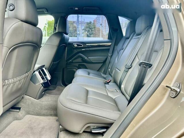 Порше Каен, объемом двигателя 3 л и пробегом 189 тыс. км за 33800 $, фото 21 на Automoto.ua