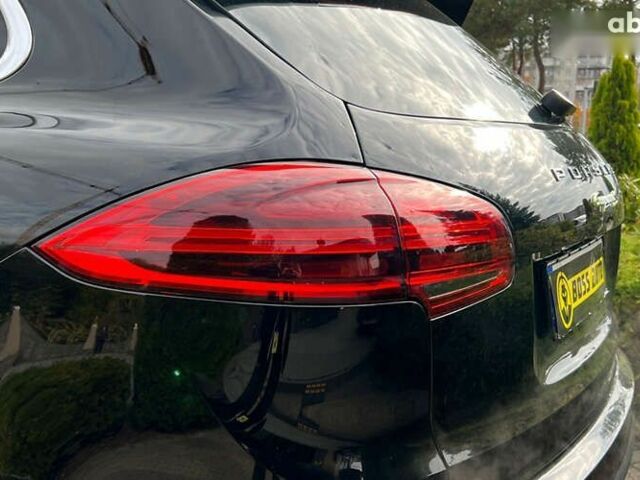 Порше Cayenne, об'ємом двигуна 0 л та пробігом 142 тис. км за 33900 $, фото 28 на Automoto.ua