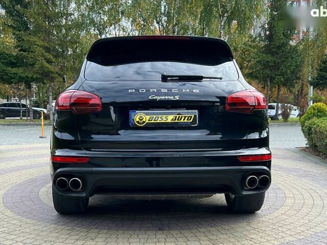 Порше Cayenne, об'ємом двигуна 0 л та пробігом 142 тис. км за 33900 $, фото 5 на Automoto.ua