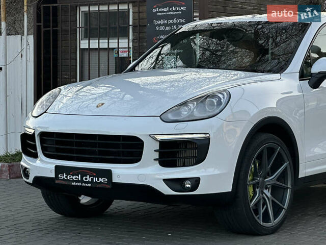 Порше Каен, объемом двигателя 3 л и пробегом 344 тыс. км за 26499 $, фото 5 на Automoto.ua
