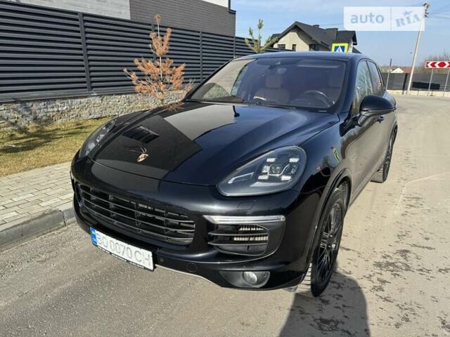 Порше Каен, объемом двигателя 4.13 л и пробегом 309 тыс. км за 42500 $, фото 1 на Automoto.ua