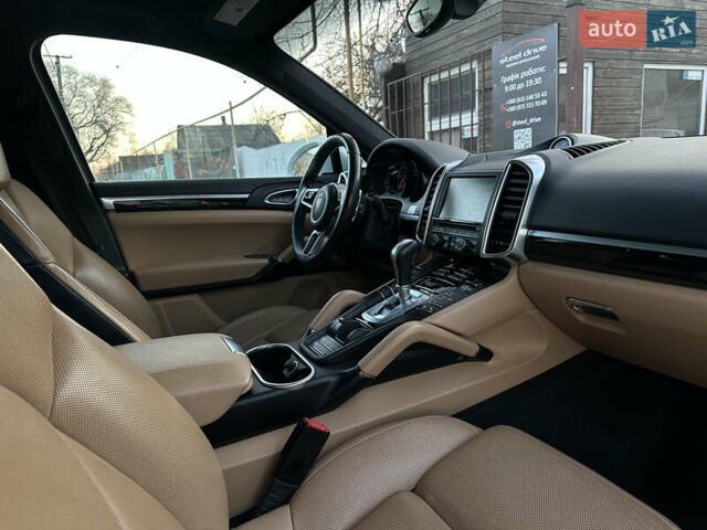 Порше Каен, объемом двигателя 3 л и пробегом 344 тыс. км за 26499 $, фото 24 на Automoto.ua