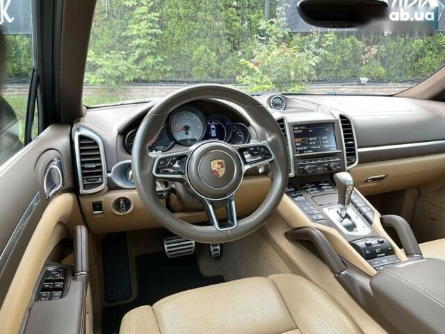 Порше Каен, объемом двигателя 4.1 л и пробегом 58 тыс. км за 61100 $, фото 1 на Automoto.ua