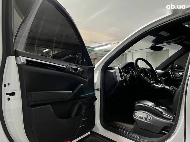 Порше Каен, объемом двигателя 3.6 л и пробегом 147 тыс. км за 27900 $, фото 23 на Automoto.ua