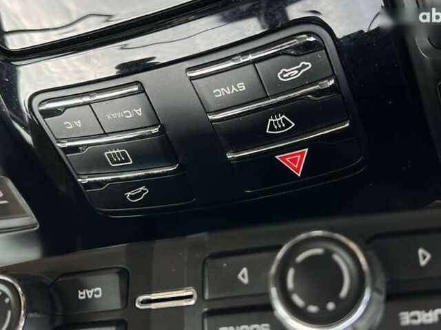 Порше Cayenne, об'ємом двигуна 0 л та пробігом 142 тис. км за 33900 $, фото 14 на Automoto.ua