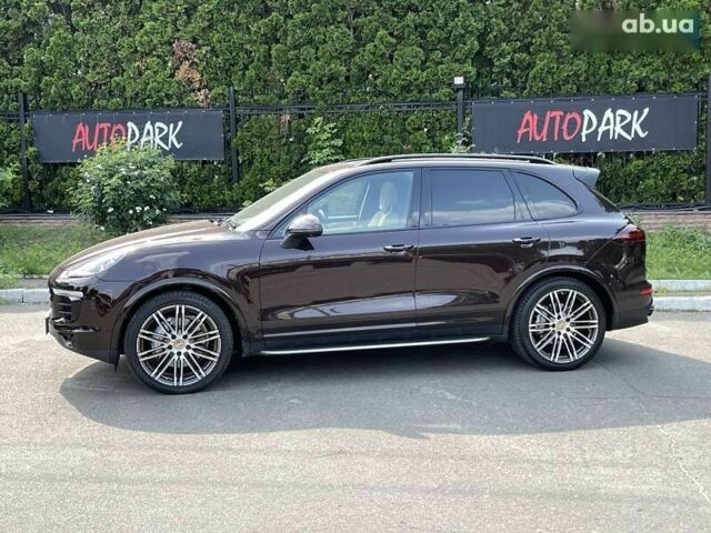 Порше Каен, объемом двигателя 4.1 л и пробегом 60 тыс. км за 59999 $, фото 5 на Automoto.ua