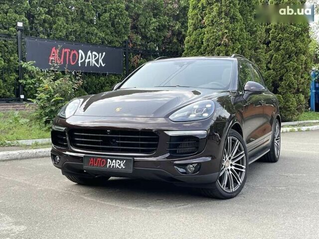 Порше Каен, объемом двигателя 4.1 л и пробегом 58 тыс. км за 61100 $, фото 2 на Automoto.ua
