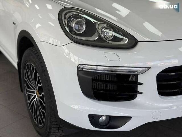 Порше Каен, объемом двигателя 3 л и пробегом 79 тыс. км за 36990 $, фото 2 на Automoto.ua