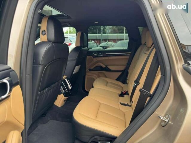 Порше Каен, объемом двигателя 3 л и пробегом 163 тыс. км за 35500 $, фото 15 на Automoto.ua