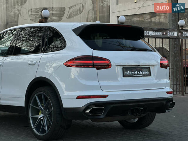Порше Каен, объемом двигателя 3 л и пробегом 344 тыс. км за 26499 $, фото 11 на Automoto.ua